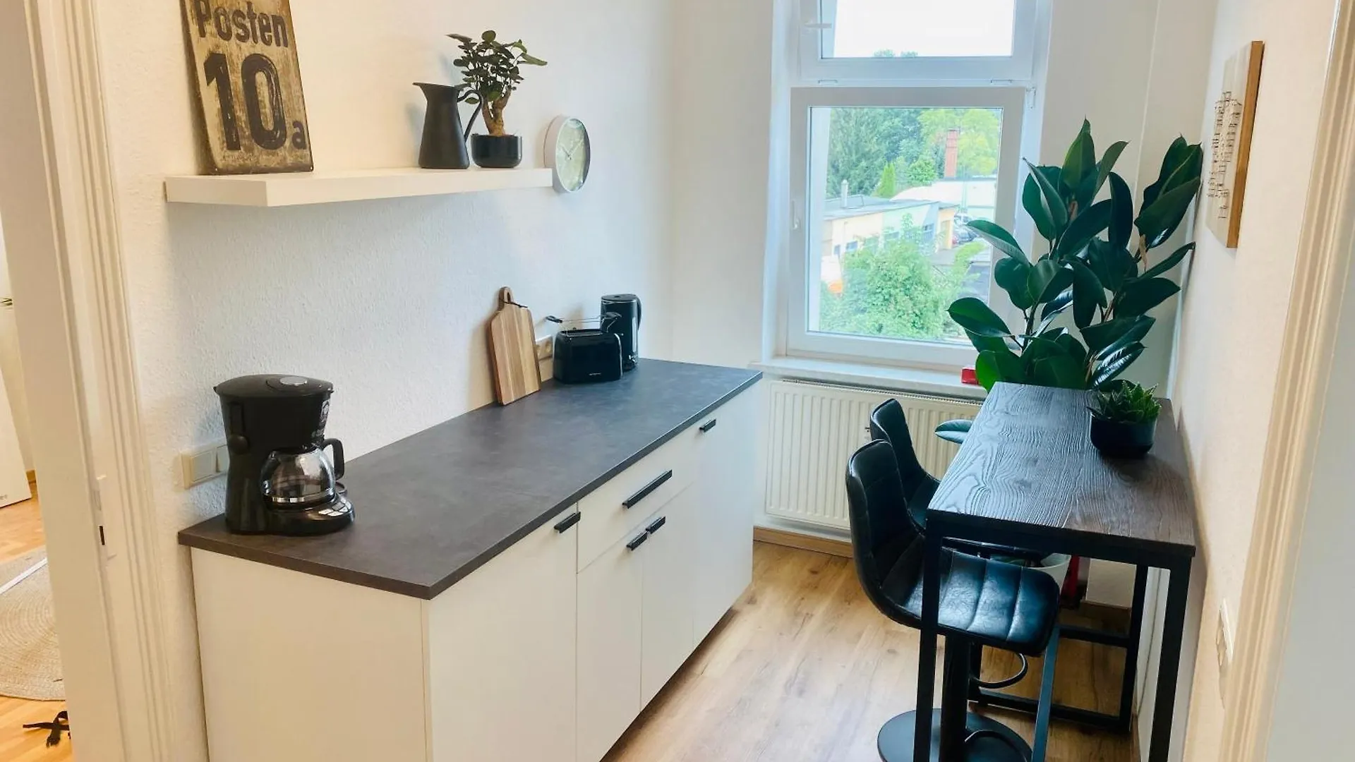 Large Apartment In Pieschen Drezda 0*,  Németország